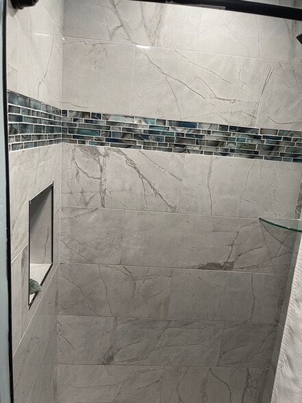 Bathroom - 4 Hallmark Gdns