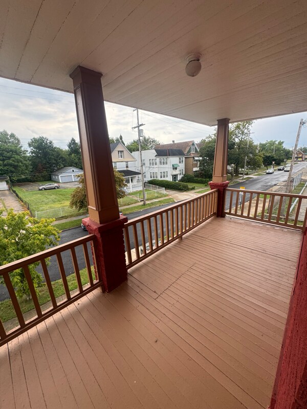 Building Photo - 15353 Yorick Ave