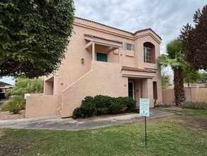 Building Photo - 1 Bedroom - 1 Bath