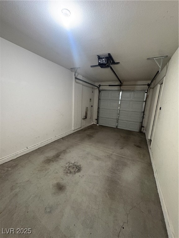 Building Photo - 10456 Coyote Cub Ave