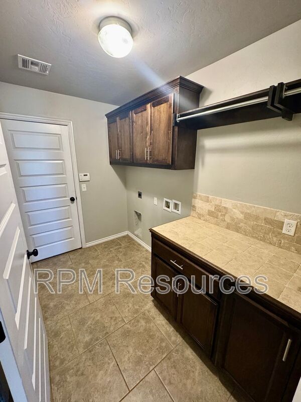 Building Photo - 6705 NW 159th St