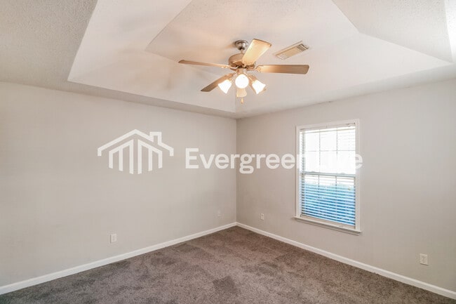 Building Photo - 12320 S Pointe Dr