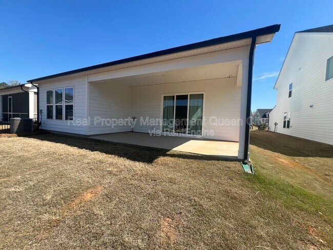 Building Photo - 7111 Wayfarer Dr