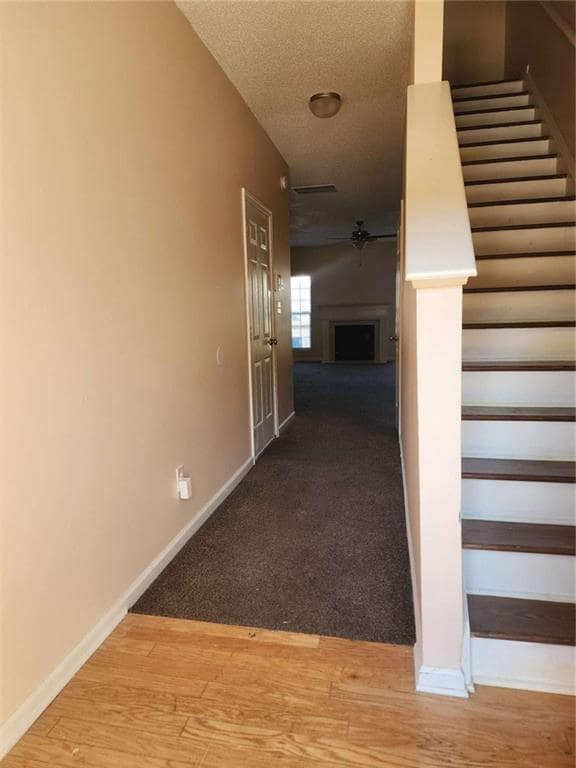 Building Photo - 5485 Sierra Tr