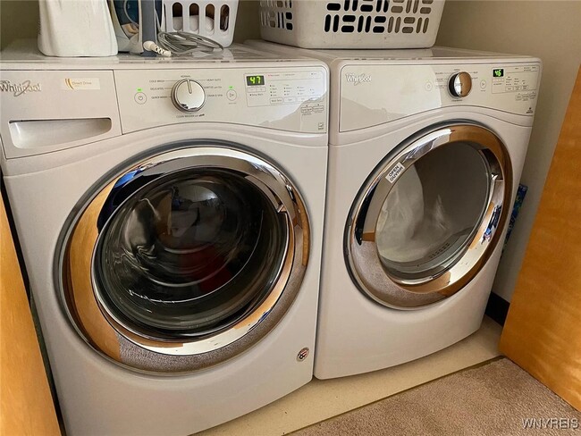 Building Photo - 84 Ojibwa Cir