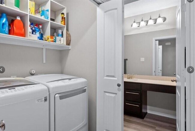 Building Photo - 19213 Zachary Taylor St