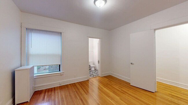 Floorplan - 5468-70 S. Hyde Park Boulevard