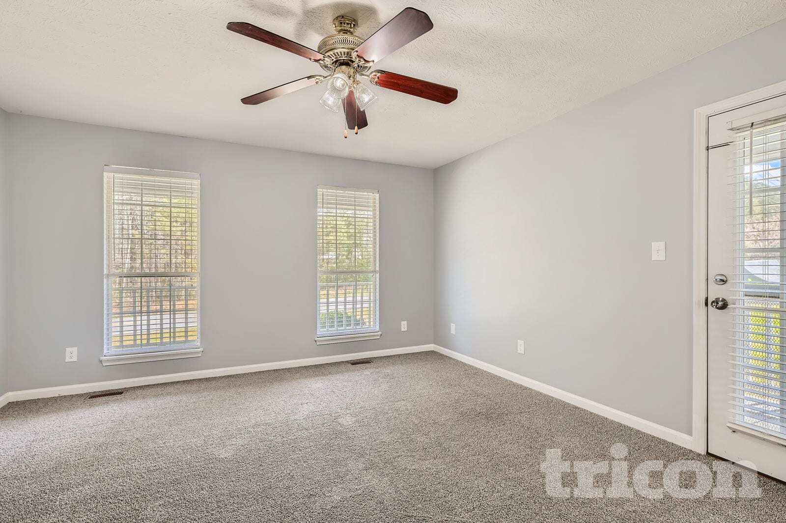 Building Photo - 757 Cedarcrest Rd