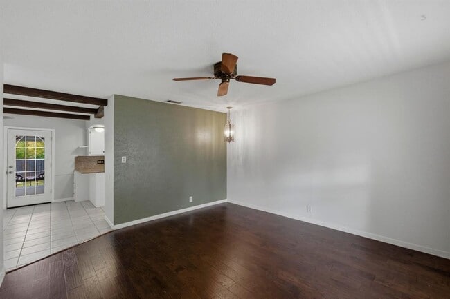 Building Photo - 5704 Cedardale Dr