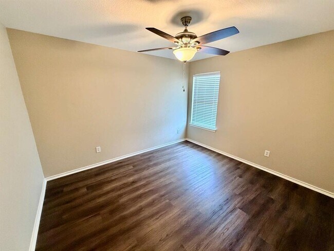 Building Photo - 3403 Wickham Ln