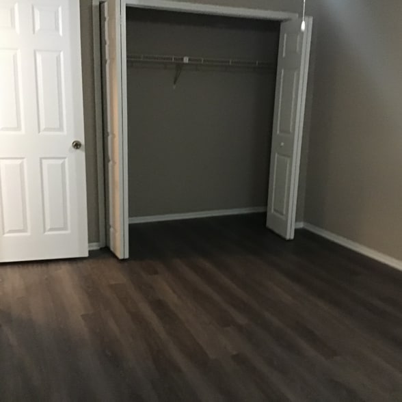 Building Photo - 10432 Westley Way