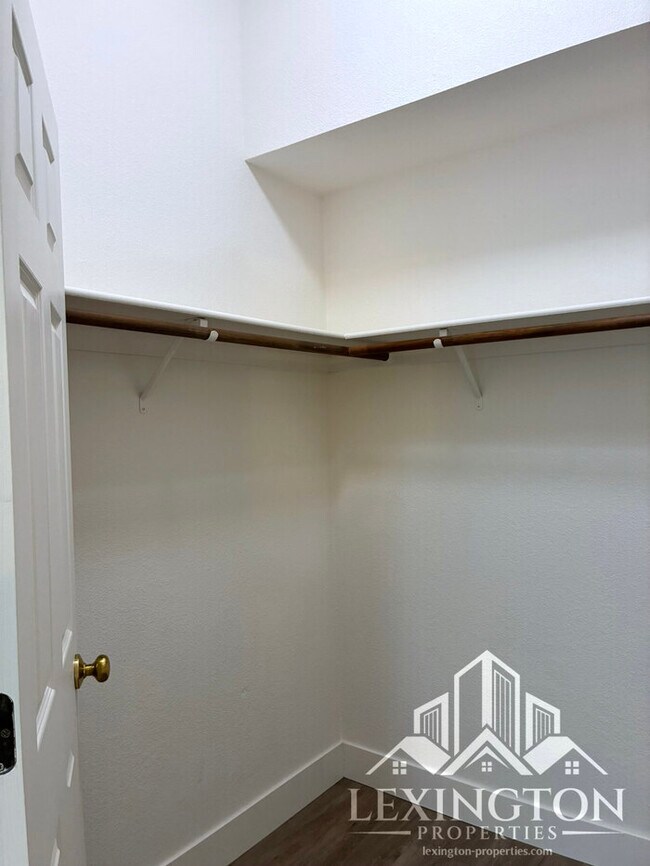 Building Photo - Beautifully Updated, 3BD+office/2BA, Single-Story Home in Rocklin – Off Stanford Ranch Rd., Near ...