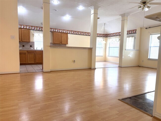 Building Photo - 7307 Hollow Field Ln