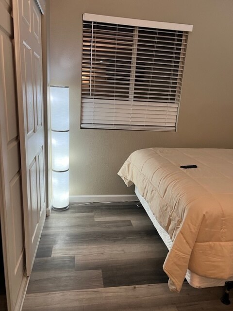 Building Photo - 100 Samantha Rose St