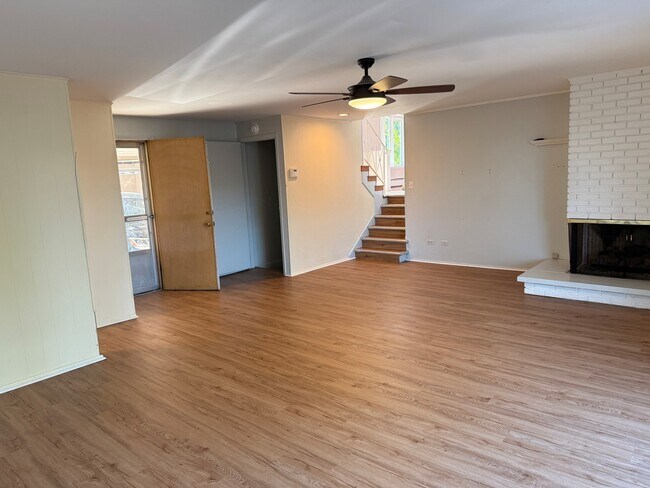 Building Photo - 4602 Sycamore Ln