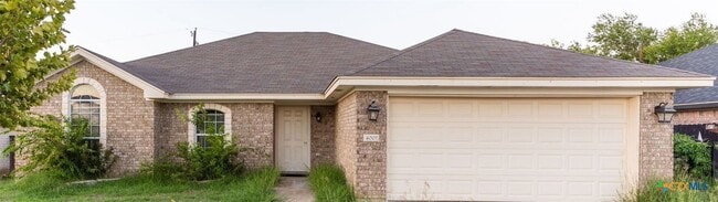 Primary Photo - 4001 Bade Ct