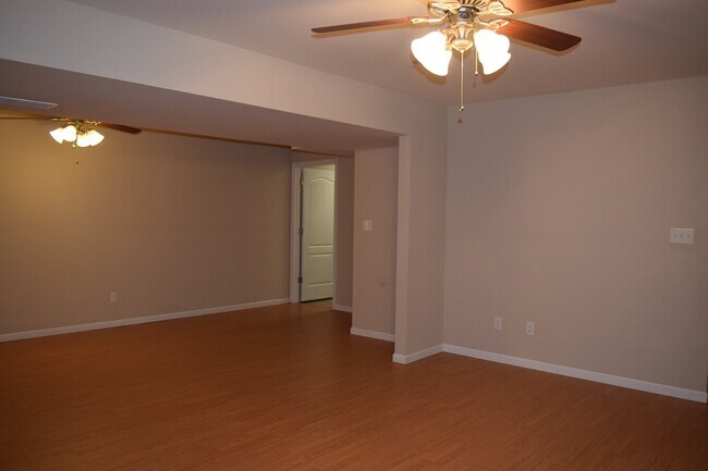 Building Photo - 3-Bedroom Home with Room to Roam – Fenced In Backyard