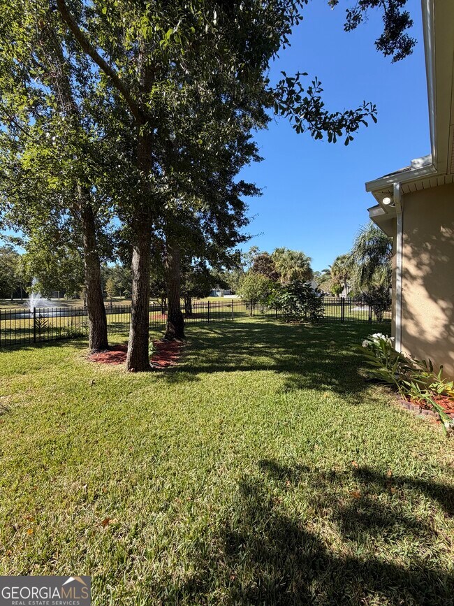 Building Photo - 108 Heron's Nest Cir
