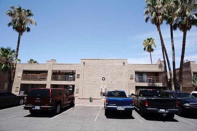Building Photo - Tucson Condo for Rent Near Starr Pass – 2n...