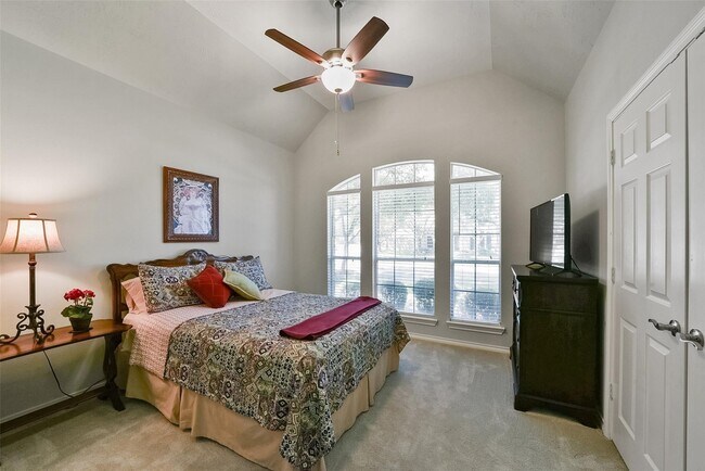 Building Photo - 11102 Dawson Springs Dr