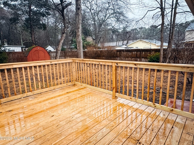 Building Photo - 827 Rogers St