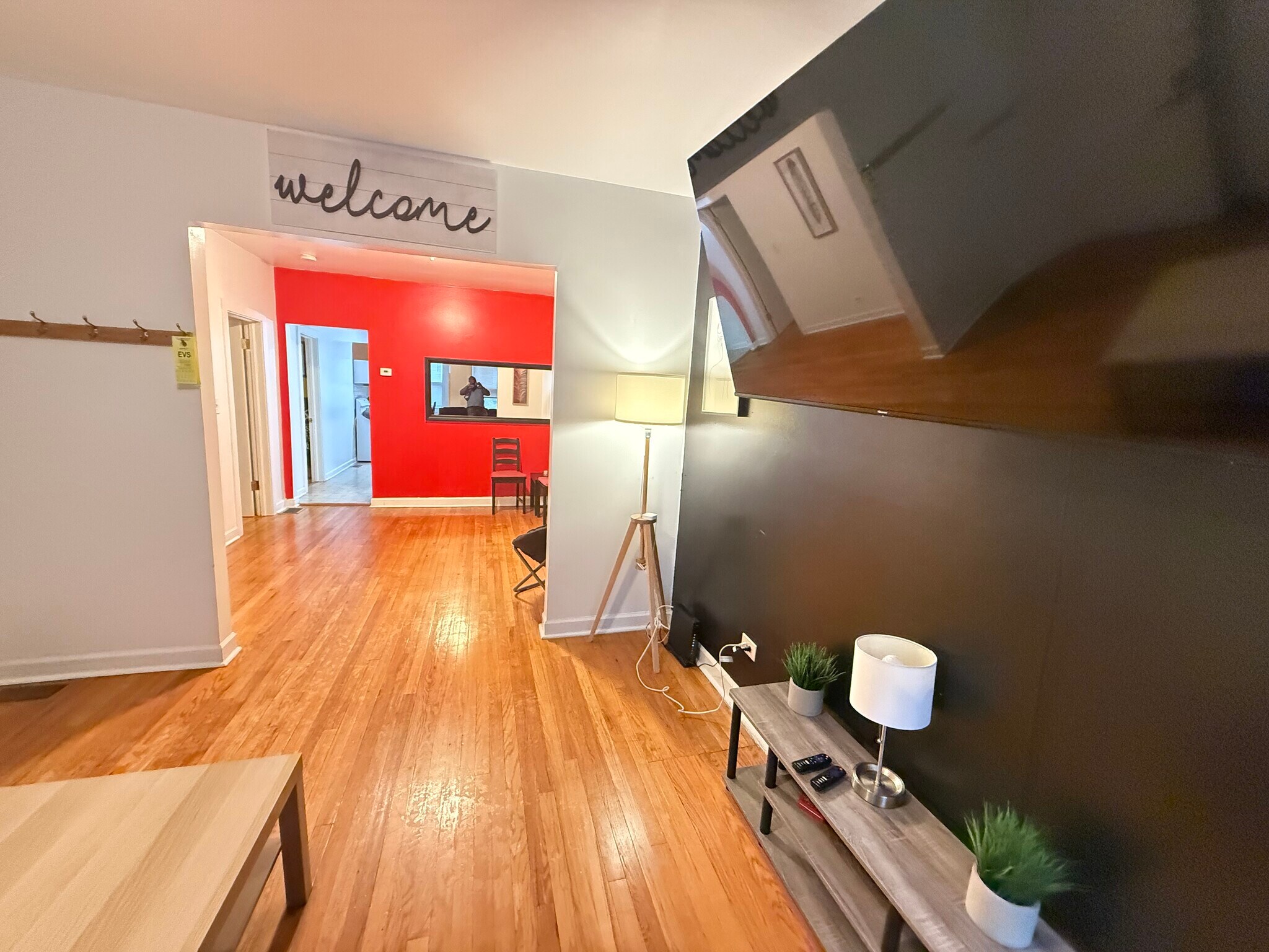 Building Photo - 829 Mulford Street