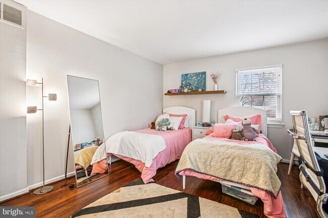 Building Photo - 2509 Ryegate Ln