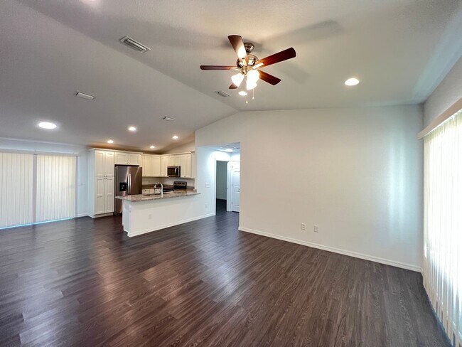 Building Photo - 111 Fisher Rd