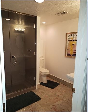 BATHROOM IN UNIT - 13935 Dogleg Ln