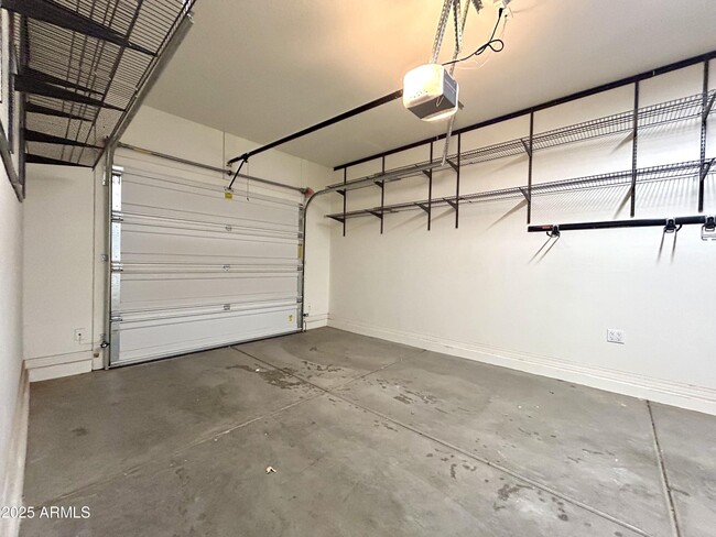 Building Photo - 1418 S Jessica Ln