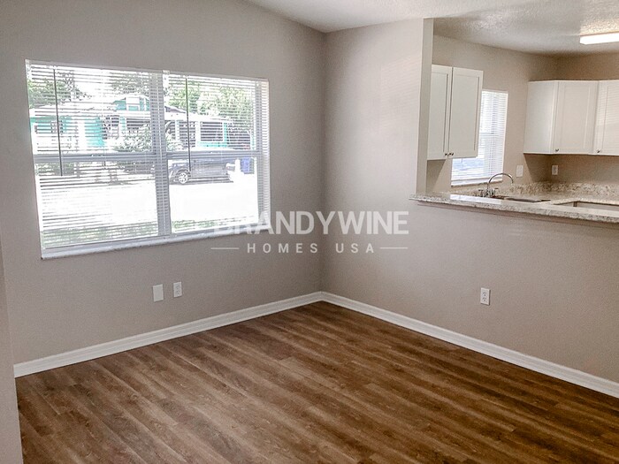 Building Photo - 3912 E Powhatan Ave