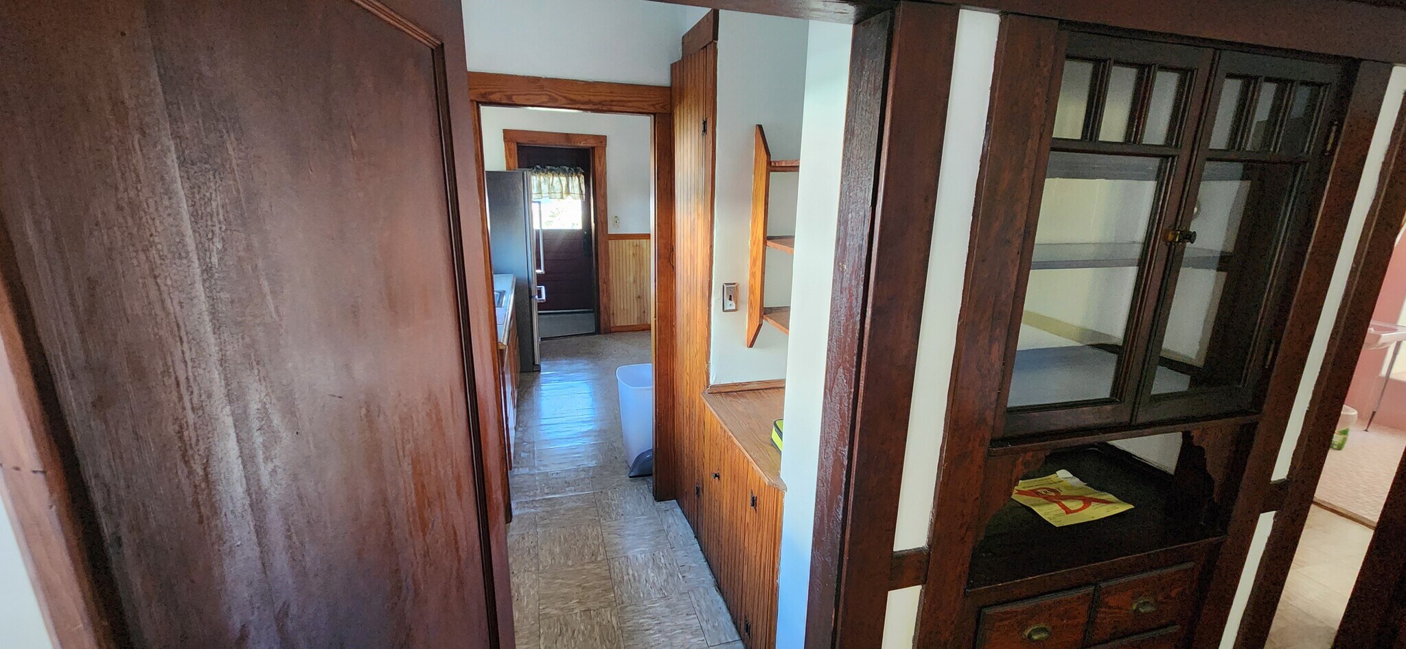 Building Photo - 14 Hurlcroft Ave
