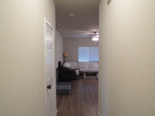 Building Photo - "Charming 3-Bedroom Home with Elegant Gran...