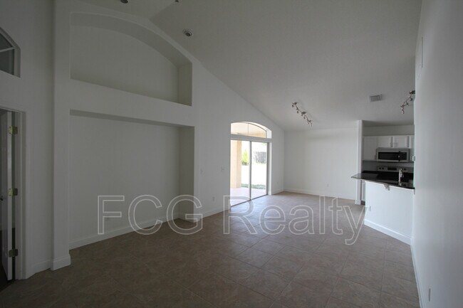 Building Photo - 130 Cedarpark Ln