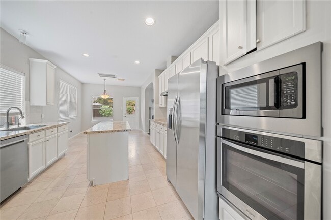 Building Photo - 18502 Eden Trails Ln