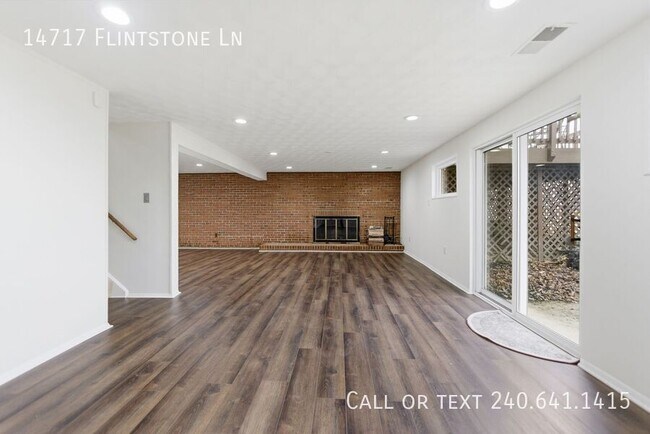 Building Photo - 14717 Flintstone Ln