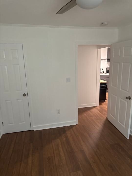 Room2 - 1032 Oak Ave