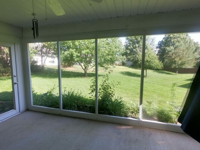 Building Photo - Charming Home in a Prime Columbia Location