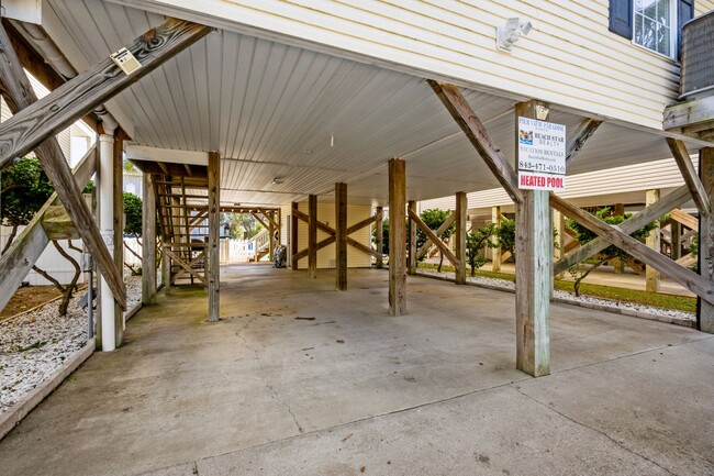 Building Photo - Pier View Paradise-Seasonal Beach House 11...