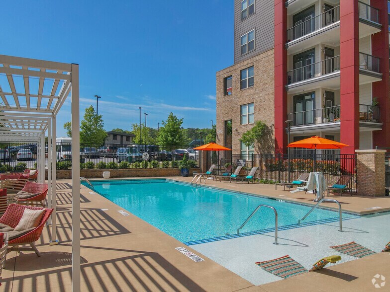 Solstice Morningside Apartments 1989 Cheshire Bridge Rd NE Atlanta GA