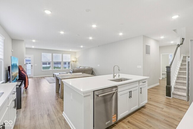 Building Photo - 14459 Bishop Birch Pl