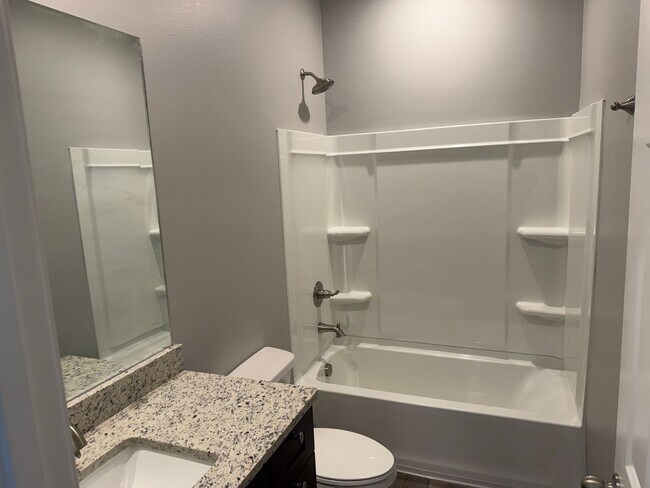 Building Photo - 55 Wolfsbridge Lp