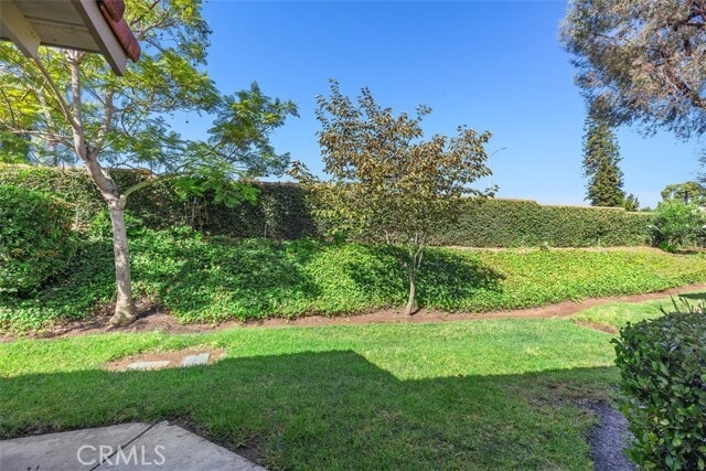 Building Photo - 5011 Duverney