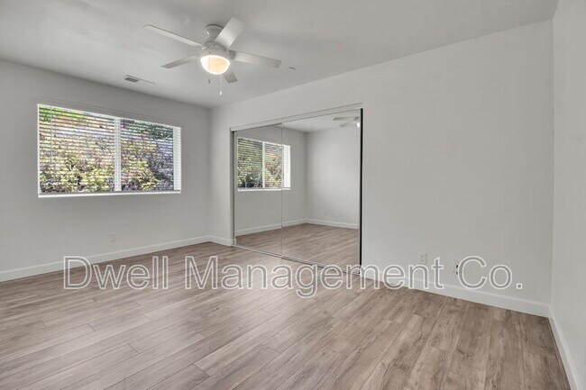 Building Photo - 11872 Almond Joy Ct