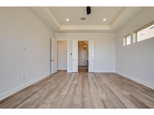 Building Photo - 523 Baldovino Skyway