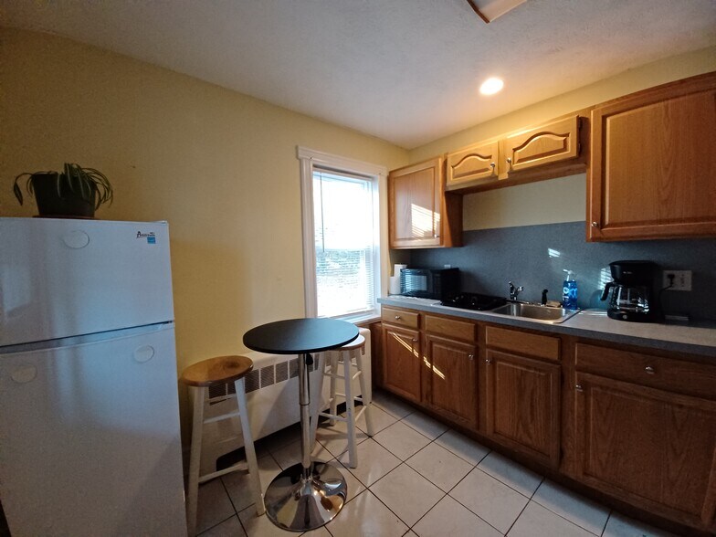 Building Photo - 100 Isaac Rd