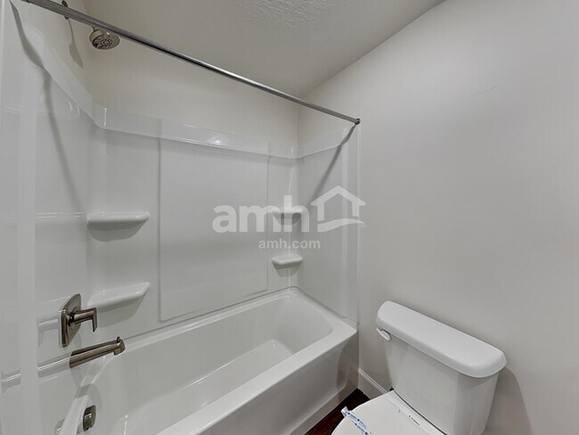 Building Photo - 5966 Verdigris Dr