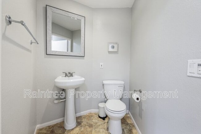 Building Photo - 3256 Via Marin