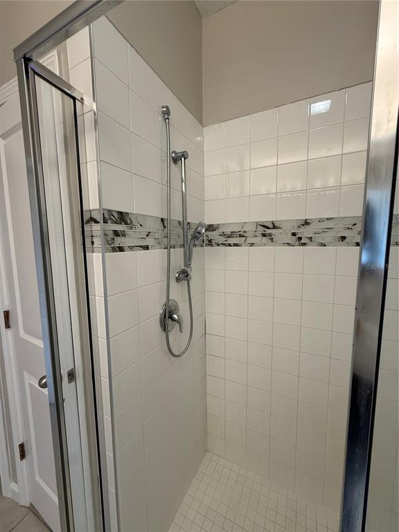 Building Photo - 485 Disa Dr