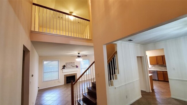 Building Photo - 14043 Fairwood Breeze